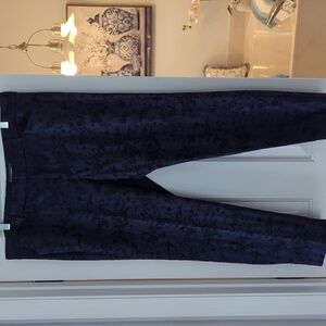 Old Navy navy brocade look slim pant